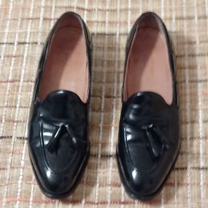JOHNSON & MURPHY OPTIMA TASSELED LOAFERS BLACK LEATHER SIZE 8.5 MED EXCELLENT
